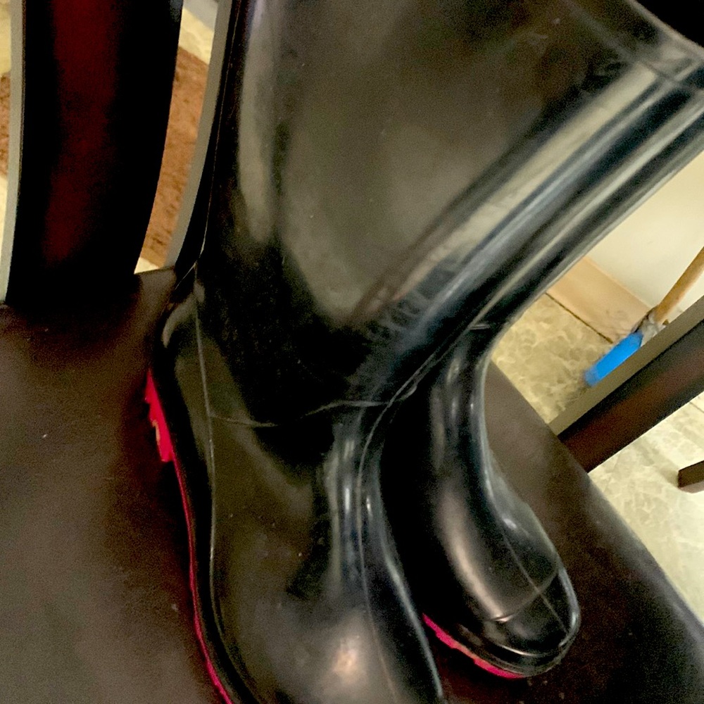 Rain boots